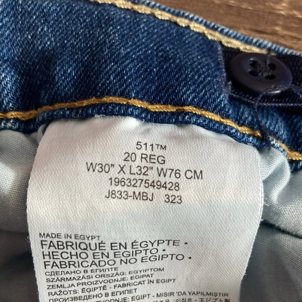 Pre Owned Women’s Levi's 511 Performance Slim 30x32